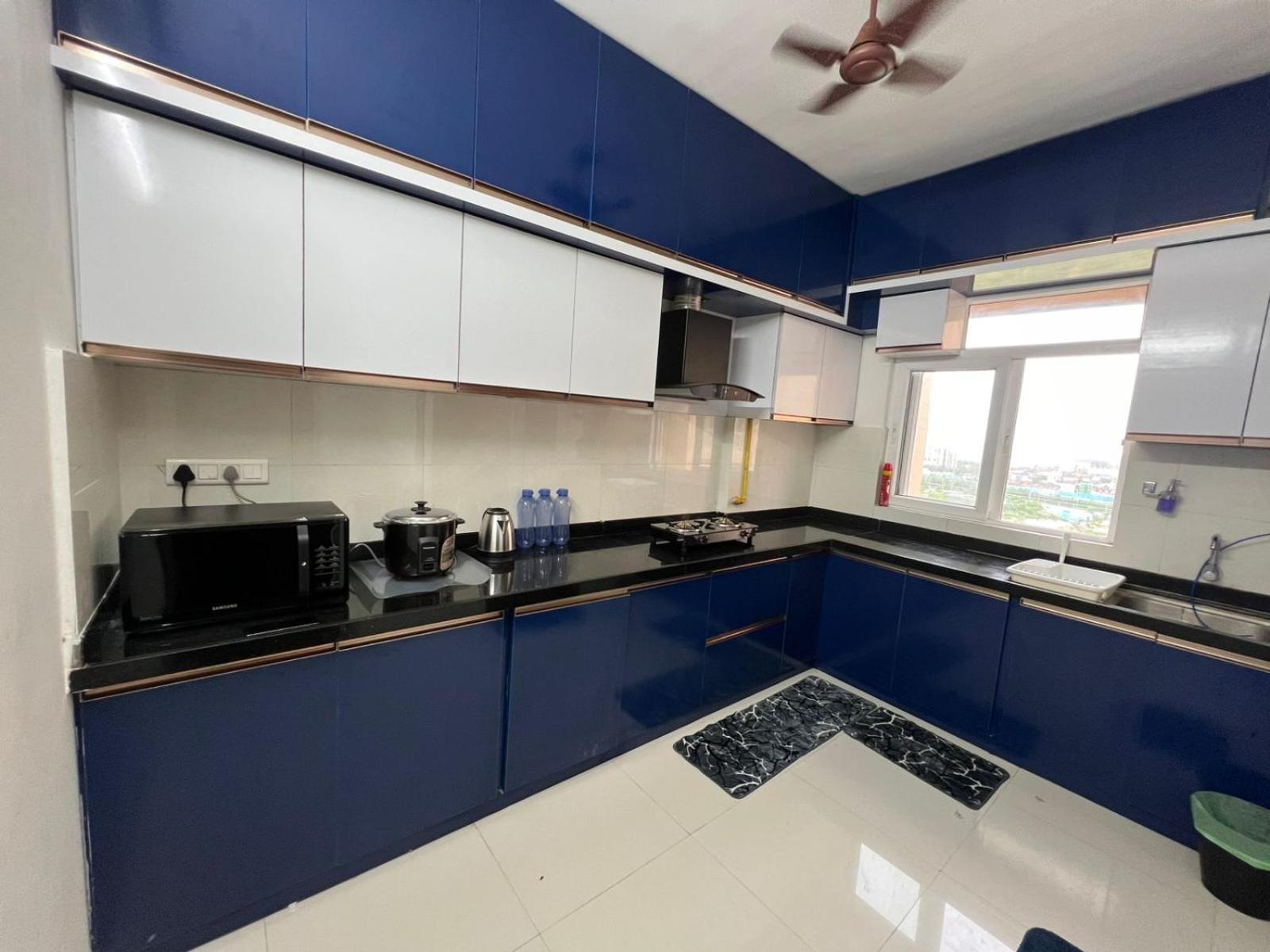 Service Apartment At Financial District Hyderabad Exterior foto